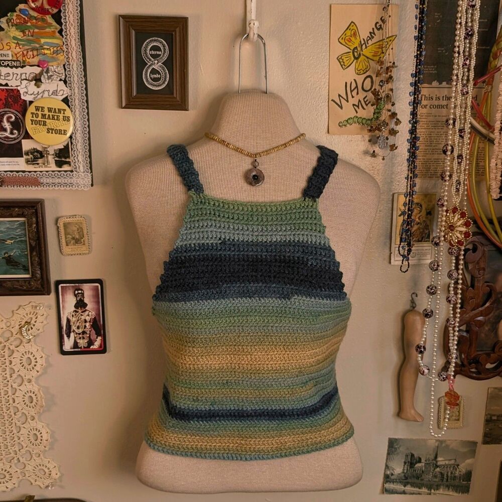 Crochet Knit Halter Crop Top Women's Medium Blue Yellow